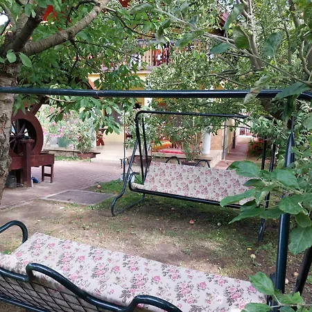 Hanol Apartmanhaz Апартаменты Балатонлелле