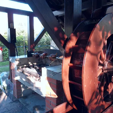 アパート Hanol Apartmanhaz *