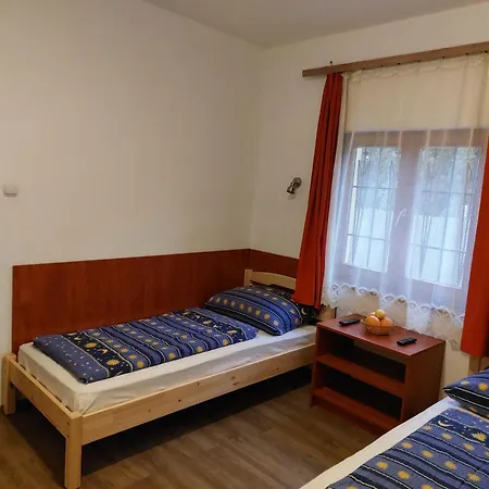 Hanol Apartmanhaz Апартаменты Балатонлелле