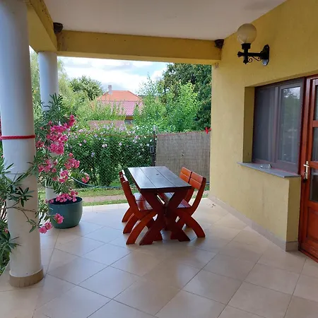 Апартаменты Hanol Apartmanhaz