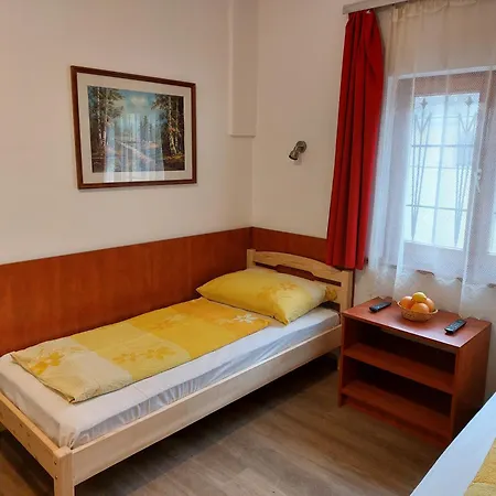 Hanol Apartmanhaz Апартаменты Балатонлелле