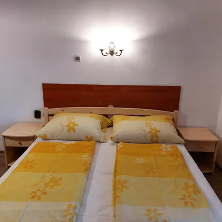 Hanol Apartmanhaz Апартаменты *