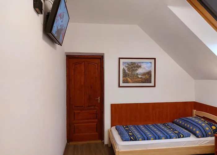 Hanol Apartmanhaz דירה *