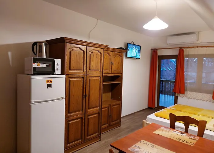 דירה Hanol Apartmanhaz