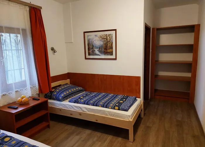 Hanol Apartmanhaz דירה בלטונללה