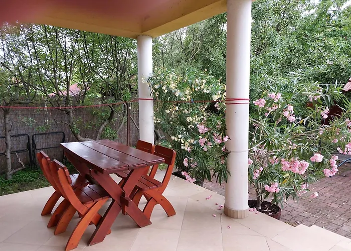 דירה Hanol Apartmanhaz בלטונללה